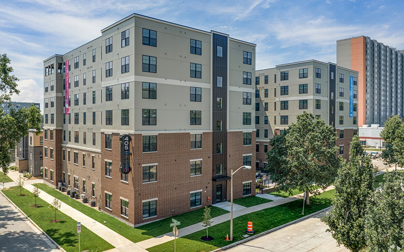 dev-stoughton 405 E Stoughton